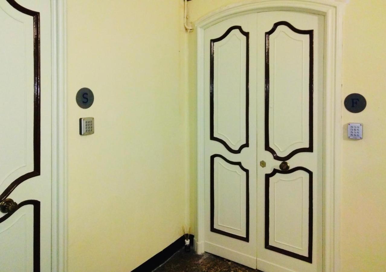 Palazzo San Giorgio Apartment Genoa Luaran gambar