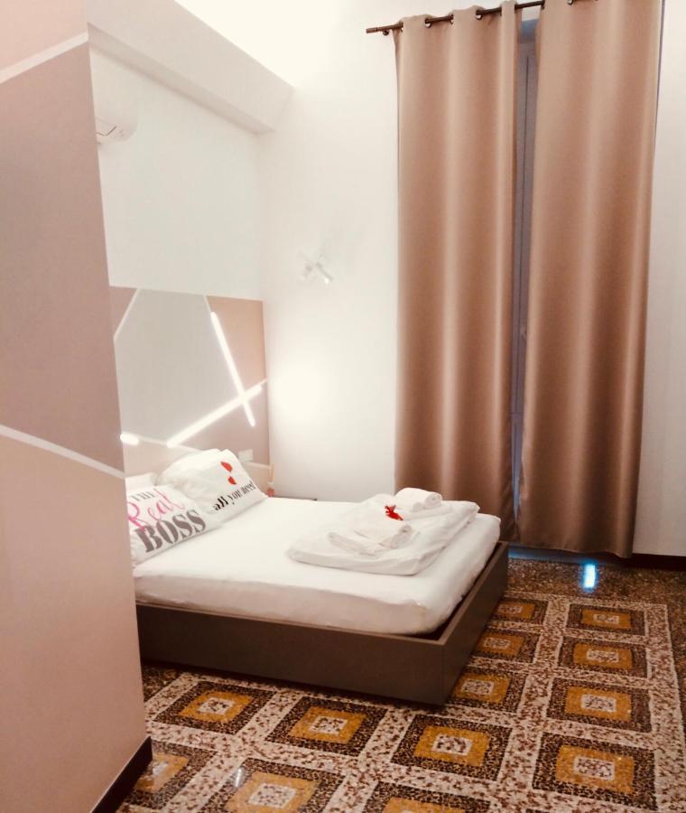 Palazzo San Giorgio Apartment Genoa Luaran gambar